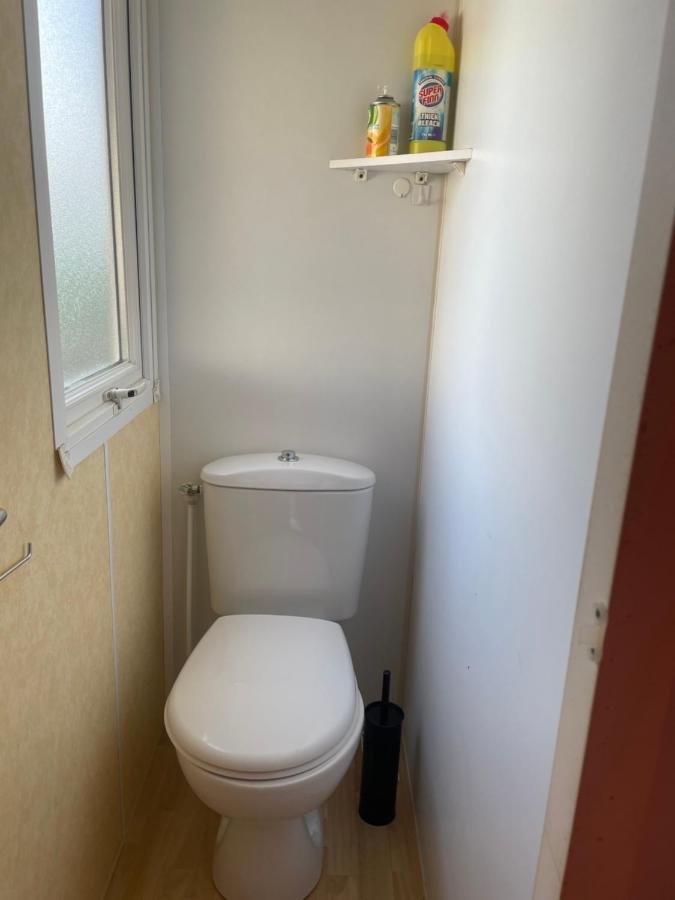 Mobil-Home Au Bord De L'Eau Feins Extérieur photo